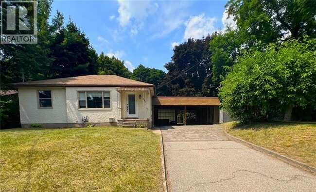 property at 148 Abraham St