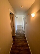 207 Eldon Ave in Cuba, MO - Building Photo - Building Photo