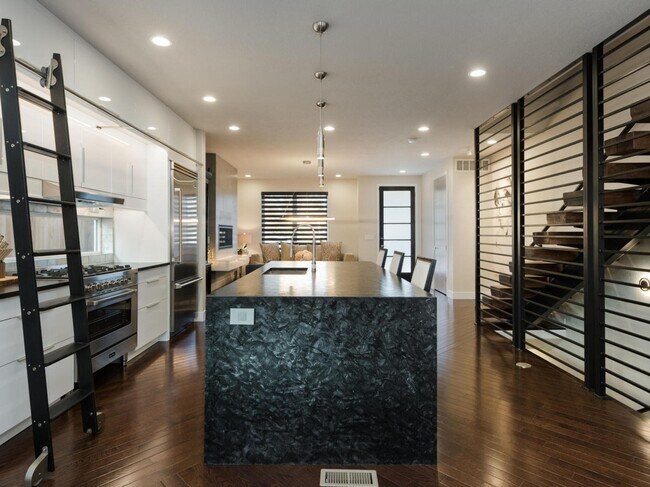 2703 Grove St in Denver, CO - Building Photo - Building Photo