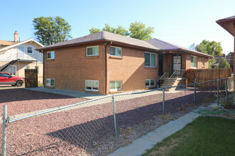 1430 1/2 Boston St in Aurora, CO - Building Photo - Building Photo