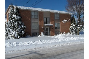 433 Hebner St Apartamentos