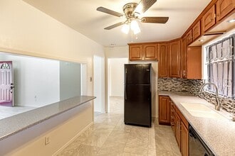 Beautiful Updated Home! in Alamogordo, NM - Building Photo - Building Photo