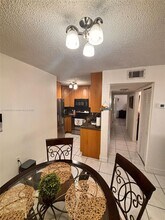 2565 W 56th St in Hialeah, FL - Building Photo - Building Photo