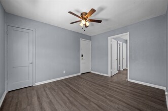 1919 McDuffie St, Unit 2 in Houston, TX - Building Photo - Building Photo