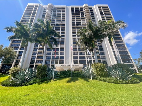 3301 Bayshore Blvd, Unit 1709 in Tampa, FL - Foto de edificio - Building Photo