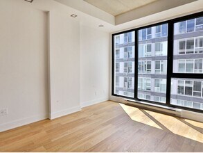 700 Rue St-Paul Ouest in Montréal, QC - Building Photo - Building Photo