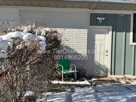 3508 W 12350 S in Riverton, UT - Building Photo