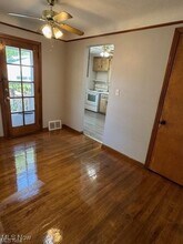 385 E 271st St in Euclid, OH - Building Photo - Building Photo