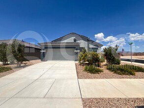 12885 E Russo Dr in Vail, AZ - Building Photo - Building Photo