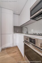 334 Harvard St, Unit #A6 in Cambridge, MA - Foto de edificio - Building Photo