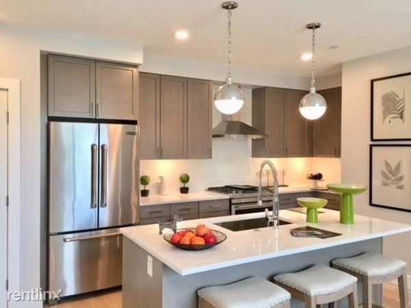 1650 Commonwealth Avenue-Unit -Apt 501 in Boston, MA - Building Photo - Building Photo