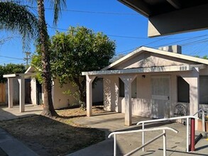 738 S Boyd Ave in Fresno, CA - Building Photo - Building Photo