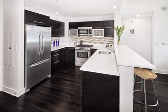 1450 Washington St-Unit -410 in Hoboken, NJ - Building Photo - Building Photo
