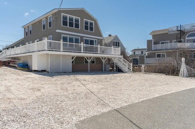 99 N Reservation Terrace, Unit WINTER in Newburyport, MA - Building Photo - Building Photo