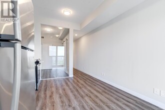 15-1515 Queen St S in Hamilton, ON - Building Photo - Building Photo