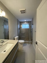 10 Emerson St, Unit 1 in Somerville, MA - Building Photo - Building Photo