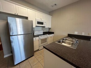 Auburn Townhome in Auburn, AL - Building Photo - Building Photo