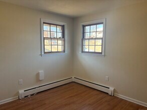 19 Elm Hill Dr in Wallingford, CT - Building Photo - Building Photo