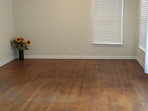 2417 S Kennedy Ave in Tyler, TX - Building Photo - Building Photo