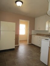 1008 N Bradley St in Weatherford, OK - Building Photo - Building Photo