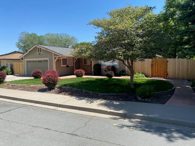 713 Terrace St in Carson City, NV - Building Photo - Building Photo