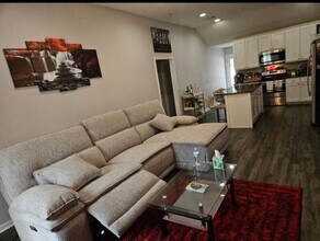 810 Slidingrock Ln in Sumter, SC - Building Photo - Building Photo