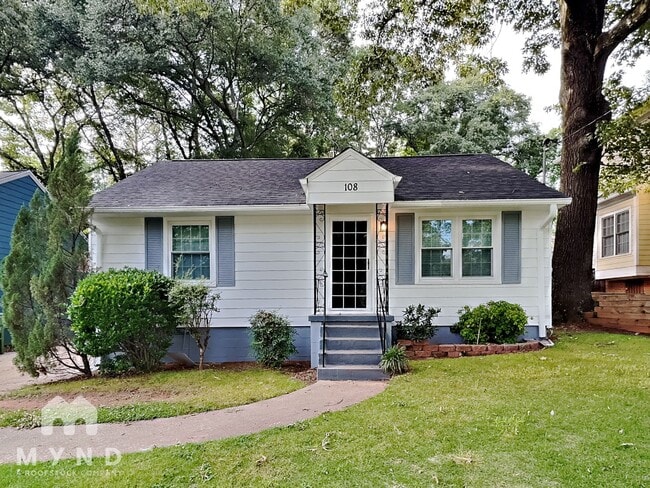 property at 108 Hillside Ave SE