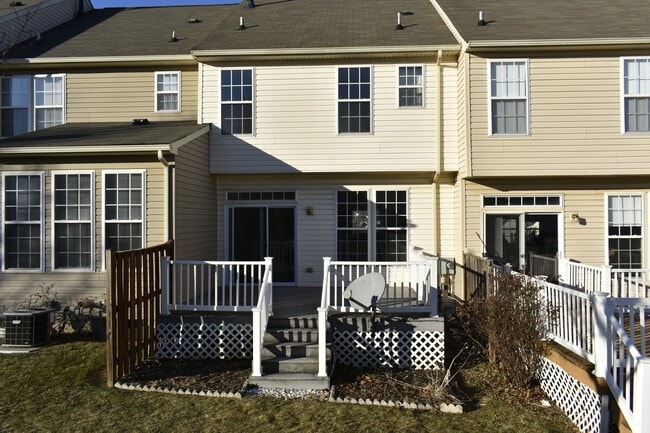 7065 S Sentinel Ln in York, PA - Building Photo - Building Photo