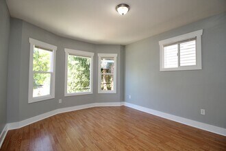 4030-4030 NE Garfield Ave. in Portland, OR - Building Photo - Building Photo