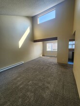 Heather Ridge, 2 Bedrooms, 1 Bathroom Apartments in Bellingham, WA - Building Photo - Interior Photo