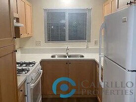 4044 Wabash Ave in San Diego, CA - Building Photo