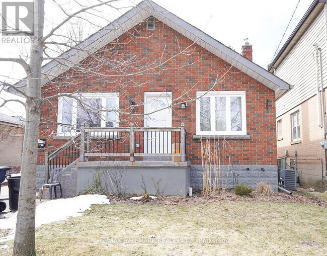 property at 52 Sandown Ave