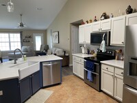 4900 Beckett Ct in Gulf Breeze, FL - Foto de edificio - Building Photo