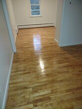 22 Westminster Terrace in Bellows Falls, VT - Foto de edificio - Building Photo