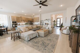 808 Karst Cv in Georgetown, TX - Building Photo - Building Photo