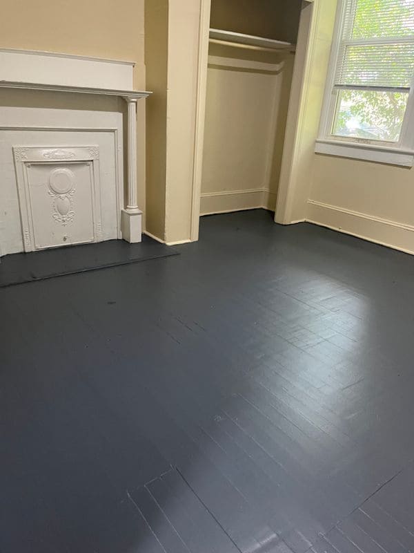 property at 1431 Oakdale Ave