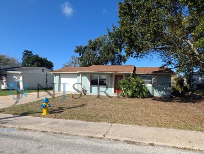 9505 Gray Fox Ln in Port Richey, FL - Building Photo - Building Photo