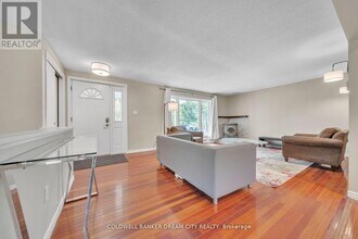 8295 Creditview Rd in Brampton, ON - Building Photo - Building Photo