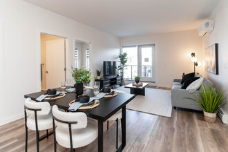 Vibe Apartments at Arbour Lake in Calgary, AB - Building Photo - Building Photo