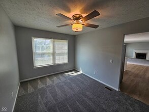 5627 Pillory Way in Indianapolis, IN - Building Photo - Building Photo