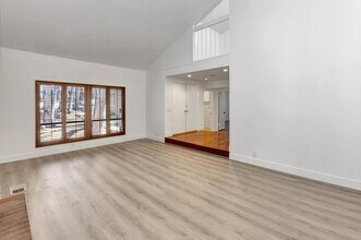 24946 Ravenswood in Lake Forest, CA - Building Photo - Building Photo