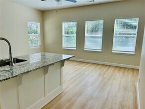 708 E Johnson Ave in Springdale, AR - Building Photo - Building Photo