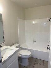 1357 Armadale Ave, Unit 108 in Los Angeles, CA - Building Photo - Building Photo