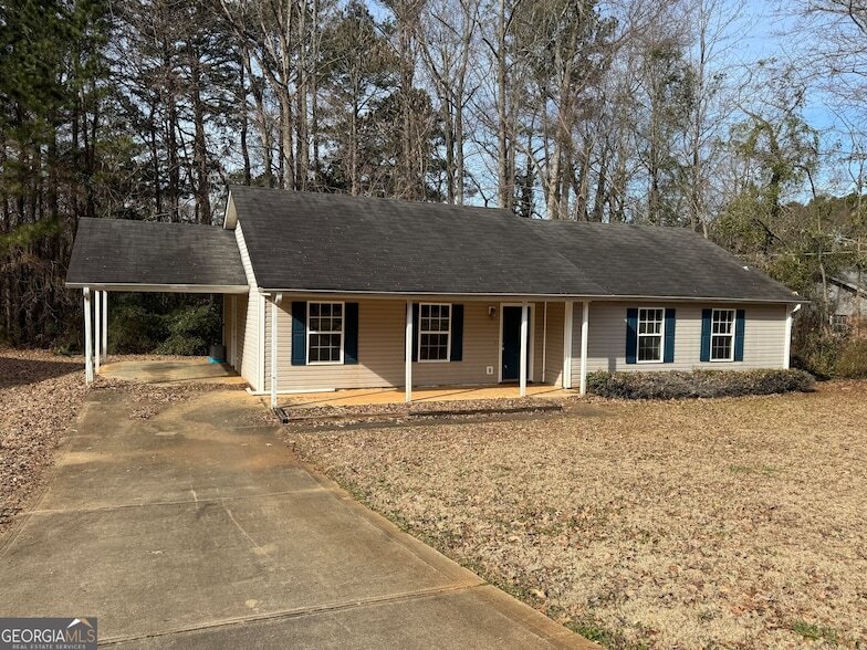 10109 Clearview Dr NW in Covington, GA - Building Photo