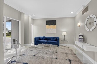 7754 Lakeside Blvd in Boca Raton, FL - Building Photo - Building Photo