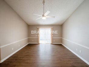 1864 Ontario Ct in Middleburg, FL - Building Photo - Building Photo