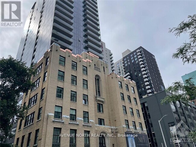 180 Metcalfe St in Ottawa, ON - Building Photo - Building Photo