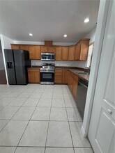 3381 Houle Ave in Sarasota, FL - Building Photo - Building Photo