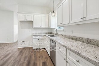 7744 Cedar Trail Dr in Denham Springs, LA - Building Photo - Building Photo