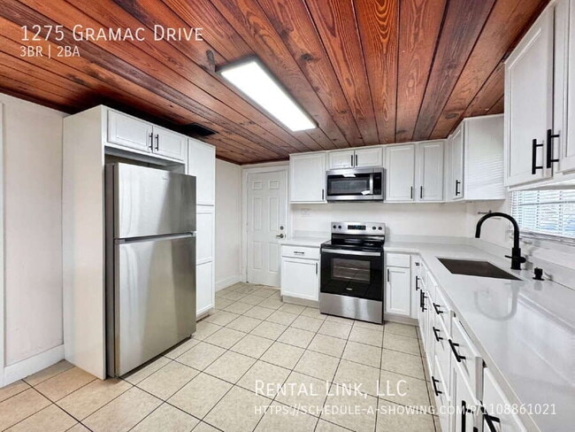 property at 1275 Gramac Dr